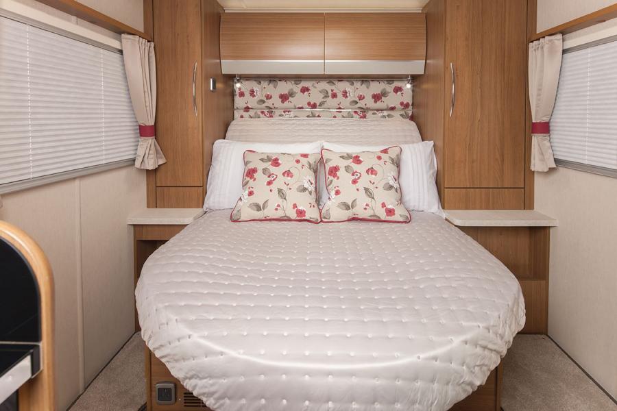 Интерьер Auto-Trail Imala 730 2015 года  (фото 6 из 6)